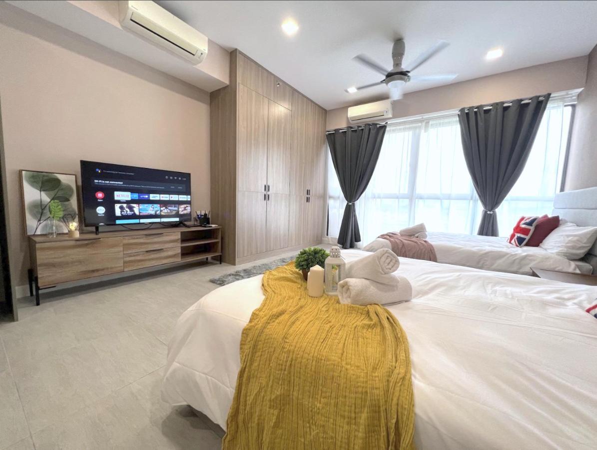Free Parking # 2 Bed Family Bellsuite - Sepang Klia Kota Warisan Buitenkant foto