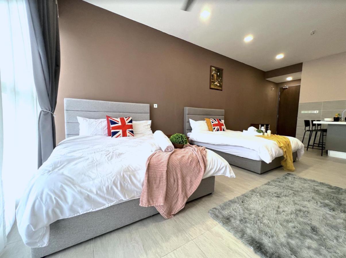 Free Parking # 2 Bed Family Bellsuite - Sepang Klia Kota Warisan Buitenkant foto