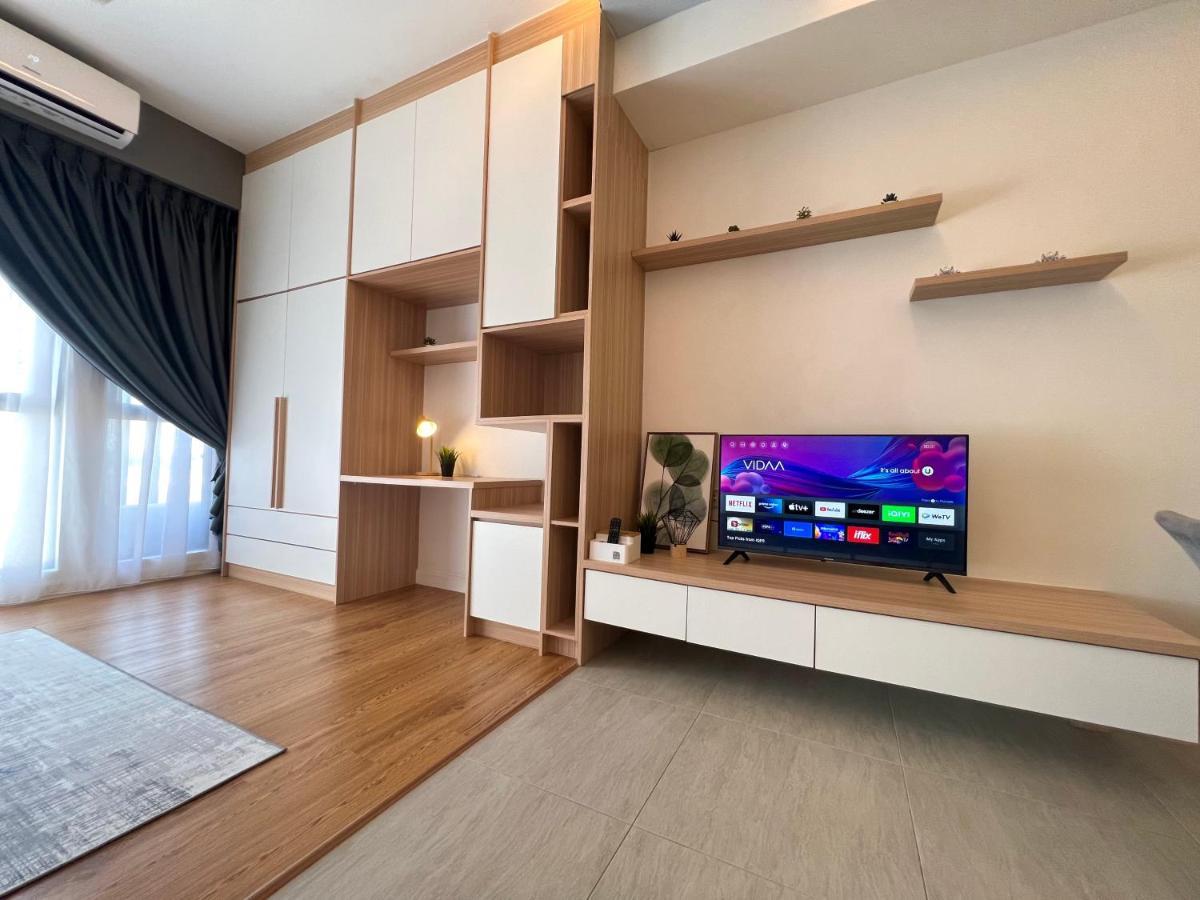 Free Parking # 2 Bed Family Bellsuite - Sepang Klia Kota Warisan Buitenkant foto
