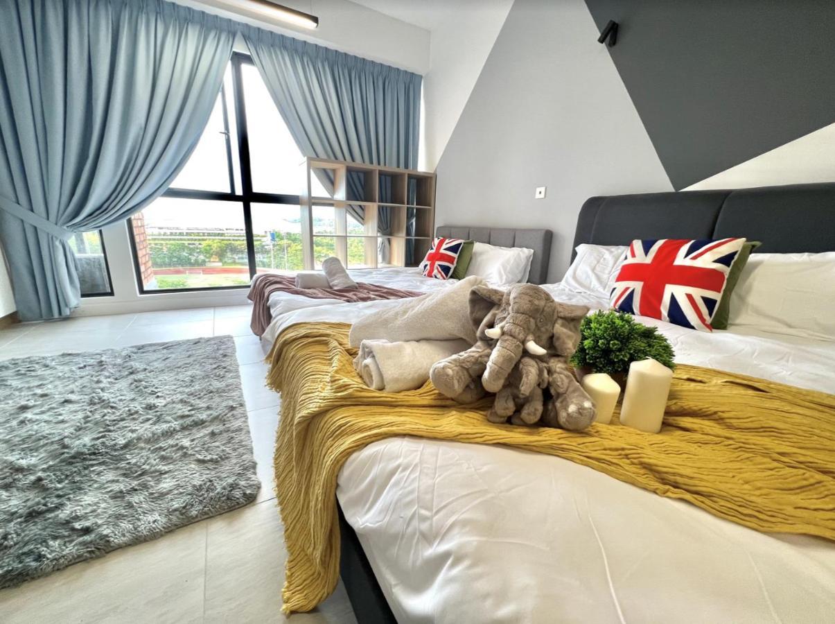 Free Parking # 2 Bed Family Bellsuite - Sepang Klia Kota Warisan Buitenkant foto