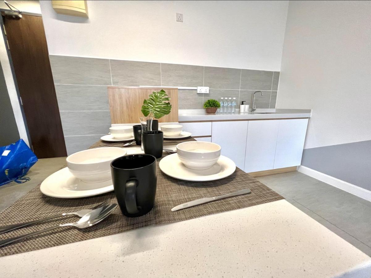 Free Parking # 2 Bed Family Bellsuite - Sepang Klia Kota Warisan Buitenkant foto