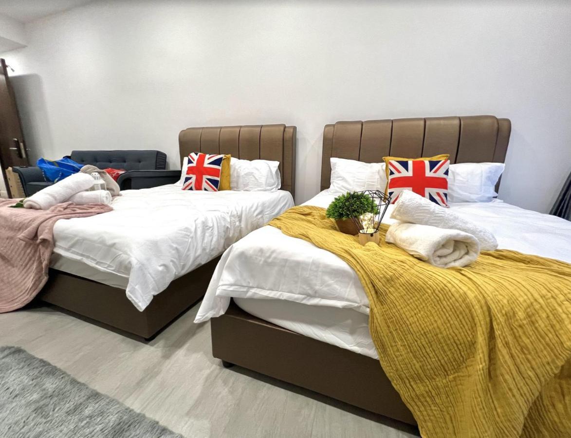 Free Parking # 2 Bed Family Bellsuite - Sepang Klia Kota Warisan Buitenkant foto
