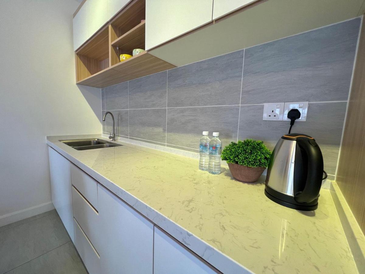 Free Parking # 2 Bed Family Bellsuite - Sepang Klia Kota Warisan Buitenkant foto