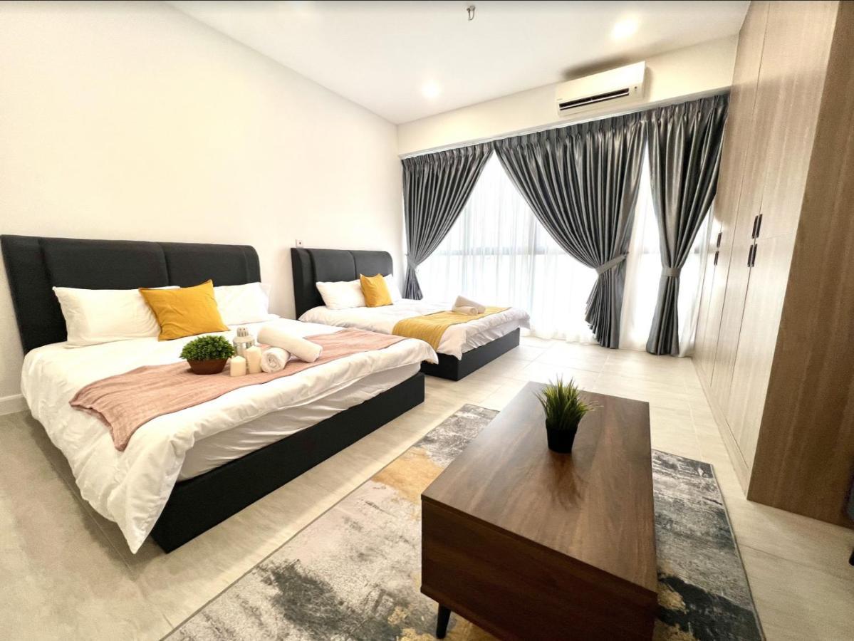 Free Parking # 2 Bed Family Bellsuite - Sepang Klia Kota Warisan Buitenkant foto