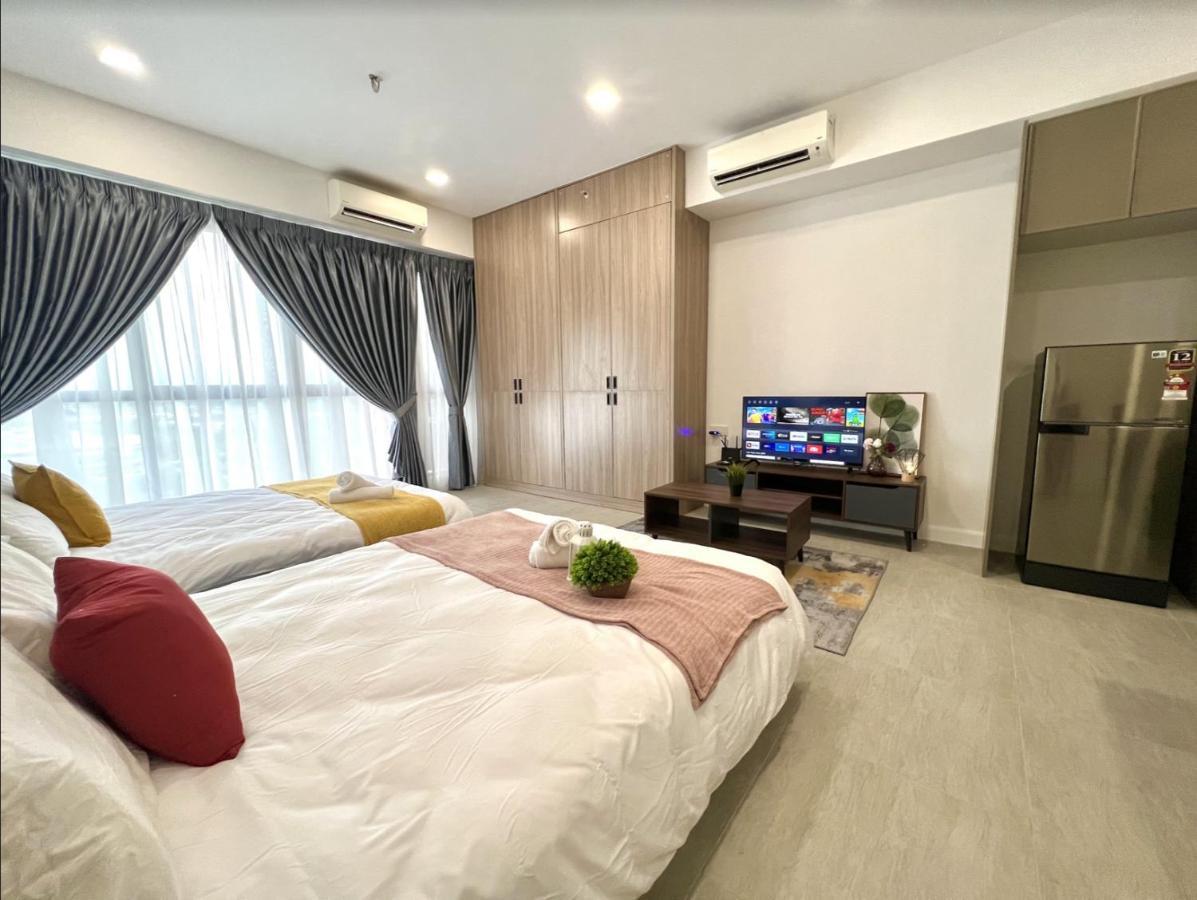 Free Parking # 2 Bed Family Bellsuite - Sepang Klia Kota Warisan Buitenkant foto